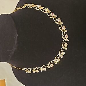 STAR AB Rhinestone & Goldtone  17 1/2"L x 1/2"W Necklace